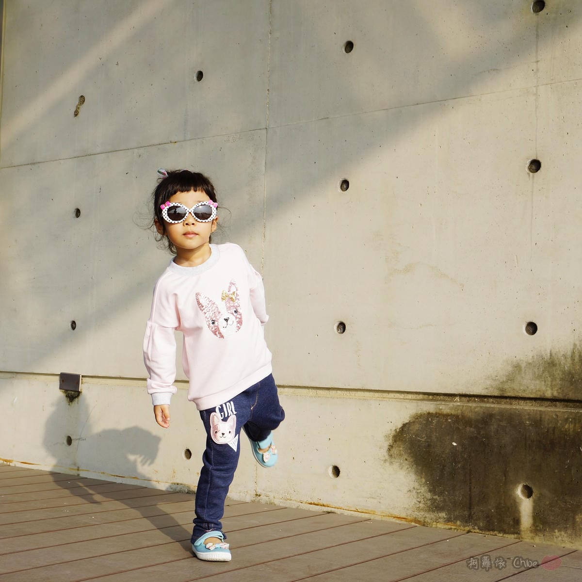 穿搭 讓寶貝穿得舒適又好看!時尚潮流姊妹裝Hallmark Babies潮流寶寶服飾系列29.JPG 穿搭 讓寶貝穿得舒適又好看!時尚潮流姊妹裝Hallmark Babies潮流寶寶服飾系列29.JPG