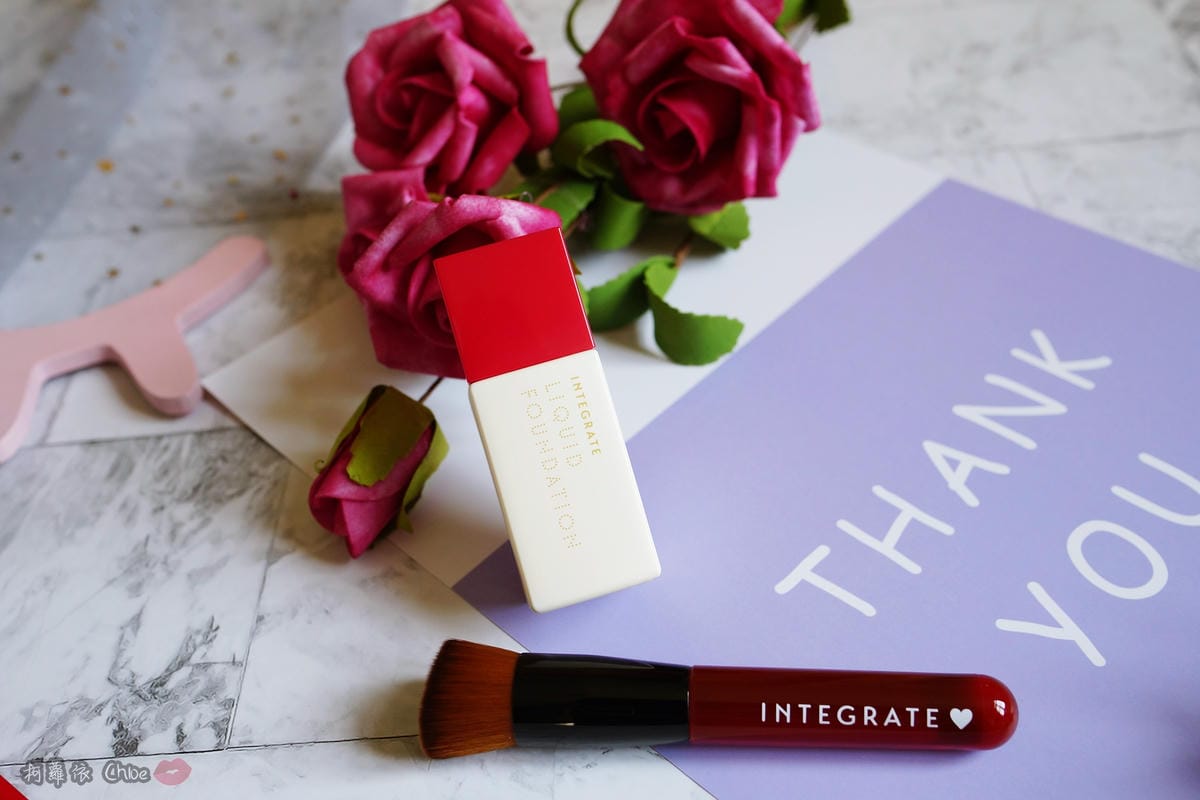 彩妝 限定!!神級底妝組INTEGRATE櫻特芮迷人光采粉底精華透亮組秋冬絕美星紗眼影 眼妝分享乾燥玫瑰#莫蘭迪紫8.JPG 彩妝 限定!!神級底妝組INTEGRATE櫻特芮迷人光采粉底精華透亮組秋冬絕美星紗眼影 眼妝分享乾燥玫瑰#莫蘭迪紫8.JPG