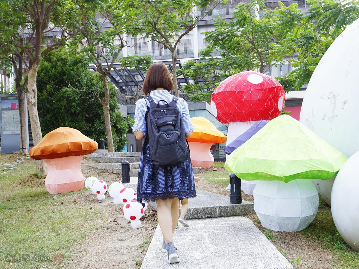 夠輕量、專利止滑背帶更好背!平板、筆記型電腦通通好收納。英國I-Stay 活力輕量電腦後背包24.JPG 夠輕量、專利止滑背帶更好背!平板、筆記型電腦通通好收納。英國I-Stay 活力輕量電腦後背包24.JPG