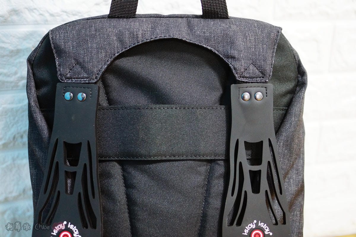 夠輕量、專利止滑背帶更好背!平板、筆記型電腦通通好收納。英國I-Stay 活力輕量電腦後背包11.JPG 夠輕量、專利止滑背帶更好背!平板、筆記型電腦通通好收納。英國I-Stay 活力輕量電腦後背包11.JPG