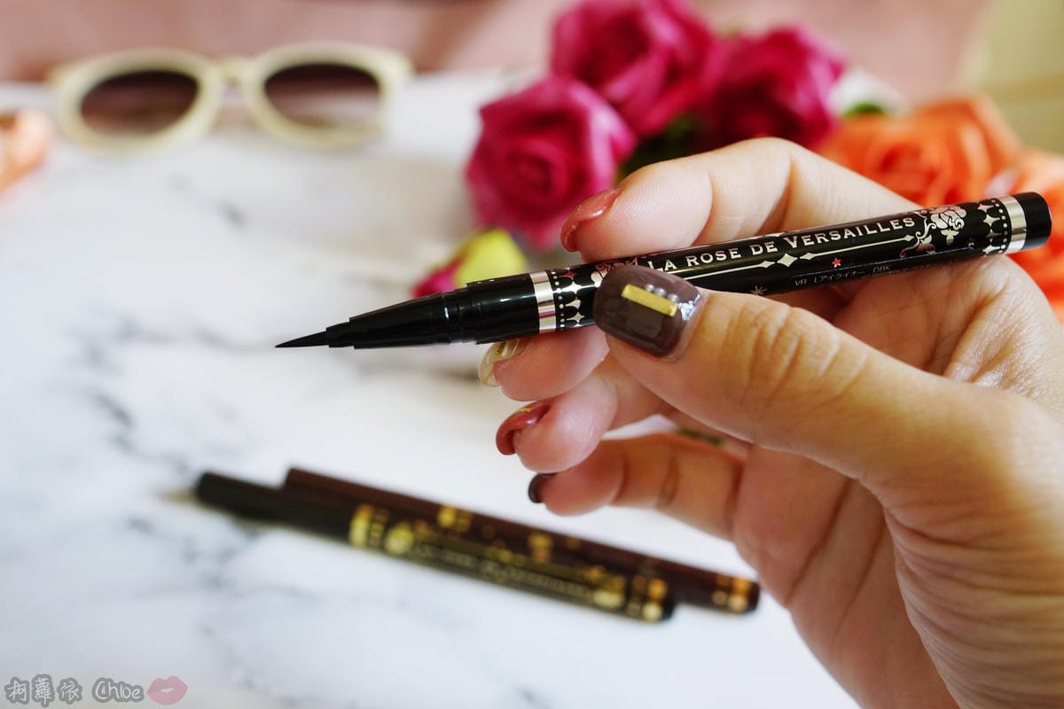 彩妝 極細超精準好描繪!超防水讓眼妝更有神 Creer Beaute 凡爾賽玫瑰系列眼線液全試色7.JPG 彩妝 極細超精準好描繪!超防水讓眼妝更有神 Creer Beaute 凡爾賽玫瑰系列眼線液全試色7.JPG