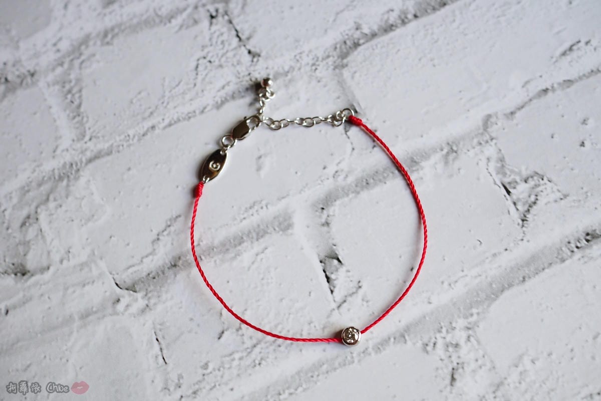 輕珠寶 紅遍時尚界的小鑽石紅繩讓穿搭好亮眼 Angemiel安婕米 鑽石紅繩手鍊 #手工珠寶#純銀飾品8.JPG 輕珠寶 紅遍時尚界的小鑽石紅繩讓穿搭好亮眼 Angemiel安婕米 鑽石紅繩手鍊 #手工珠寶#純銀飾品8.JPG