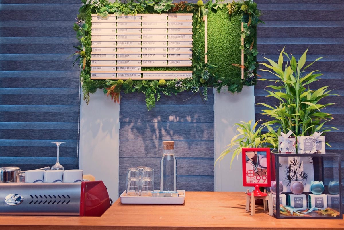 高雄服飾x咖啡 姊妹淘的專屬更衣間!LADYGO Boutique x Coffee 平價服飾咖啡複合概念店12.jpg 高雄服飾x咖啡 姊妹淘的專屬更衣間!LADYGO Boutique x Coffee 平價服飾咖啡複合概念店12.jpg