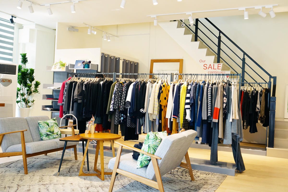 高雄服飾x咖啡 姊妹淘的專屬更衣間!LADYGO Boutique x Coffee 平價服飾咖啡複合概念店3.JPG 高雄服飾x咖啡 姊妹淘的專屬更衣間!LADYGO Boutique x Coffee 平價服飾咖啡複合概念店3.JPG