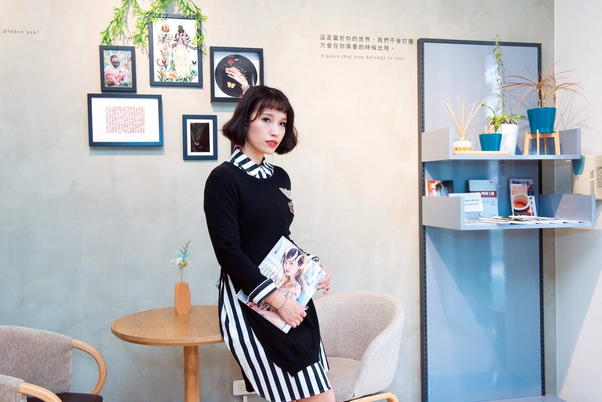 高雄服飾x咖啡 姊妹淘的專屬更衣間!LADYGO Boutique x Coffee 平價服飾咖啡複合概念店46.jpg 高雄服飾x咖啡 姊妹淘的專屬更衣間!LADYGO Boutique x Coffee 平價服飾咖啡複合概念店46.jpg