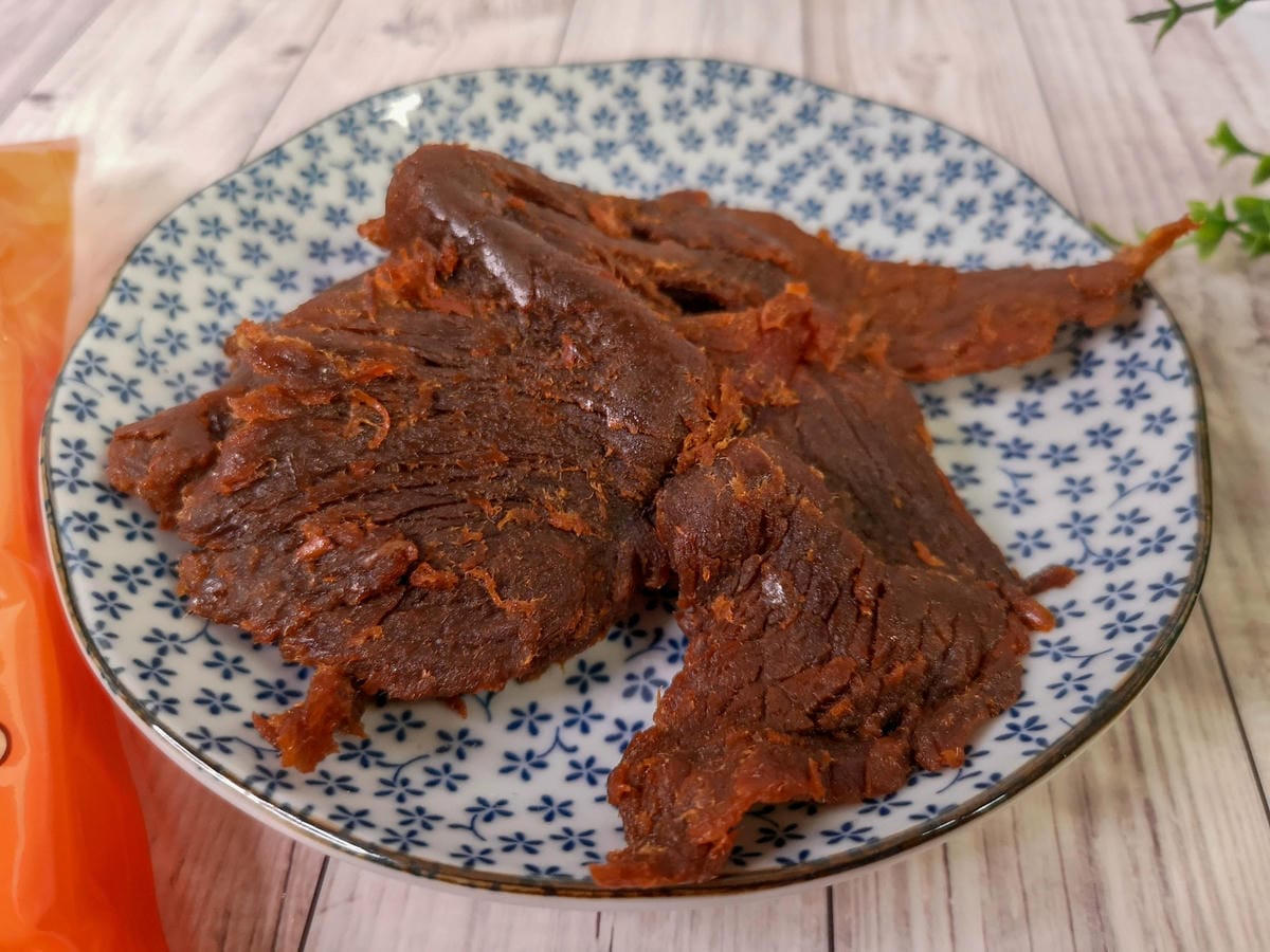 全家零食 良金牧場金門高粱牛肉乾 聚會零嘴必備10.jpg 全家零食 良金牧場金門高粱牛肉乾 聚會零嘴必備10.jpg