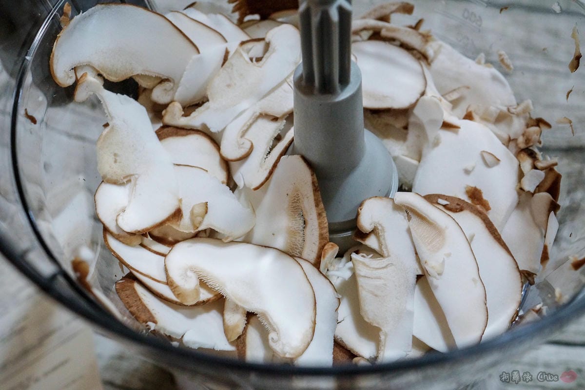 料理推薦 年菜有金小萬就搞定！飛利浦雙重脈衝智慧萬用鍋HD2195、廚神料理機HR776233.jpg