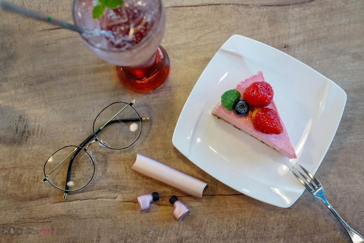 3C開箱 是耳機也是時尚配件!PoProro MINI 真無線藍牙耳機@Beeding嗶丁選物20.jpg 3C開箱 是耳機也是時尚配件!PoProro MINI 真無線藍牙耳機@Beeding嗶丁選物20.jpg