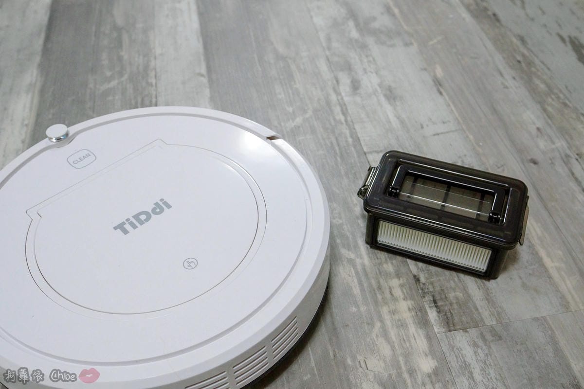 開箱 有了TiDdi鈦敵V300智能規劃掃地機器人 媽咪日常多了更多時間 水箱模組 掃地拖地難不倒 聰明的掃地機37.jpg 開箱 有了TiDdi鈦敵V300智能規劃掃地機器人 媽咪日常多了更多時間 水箱模組 掃地拖地難不倒 聰明的掃地機37.jpg