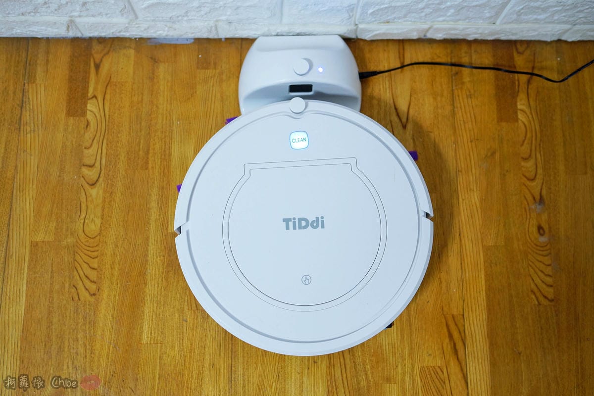 開箱 有了TiDdi鈦敵V300智能規劃掃地機器人 媽咪日常多了更多時間 水箱模組 掃地拖地難不倒 聰明的掃地機11C.jpg 開箱 有了TiDdi鈦敵V300智能規劃掃地機器人 媽咪日常多了更多時間 水箱模組 掃地拖地難不倒 聰明的掃地機11C.jpg