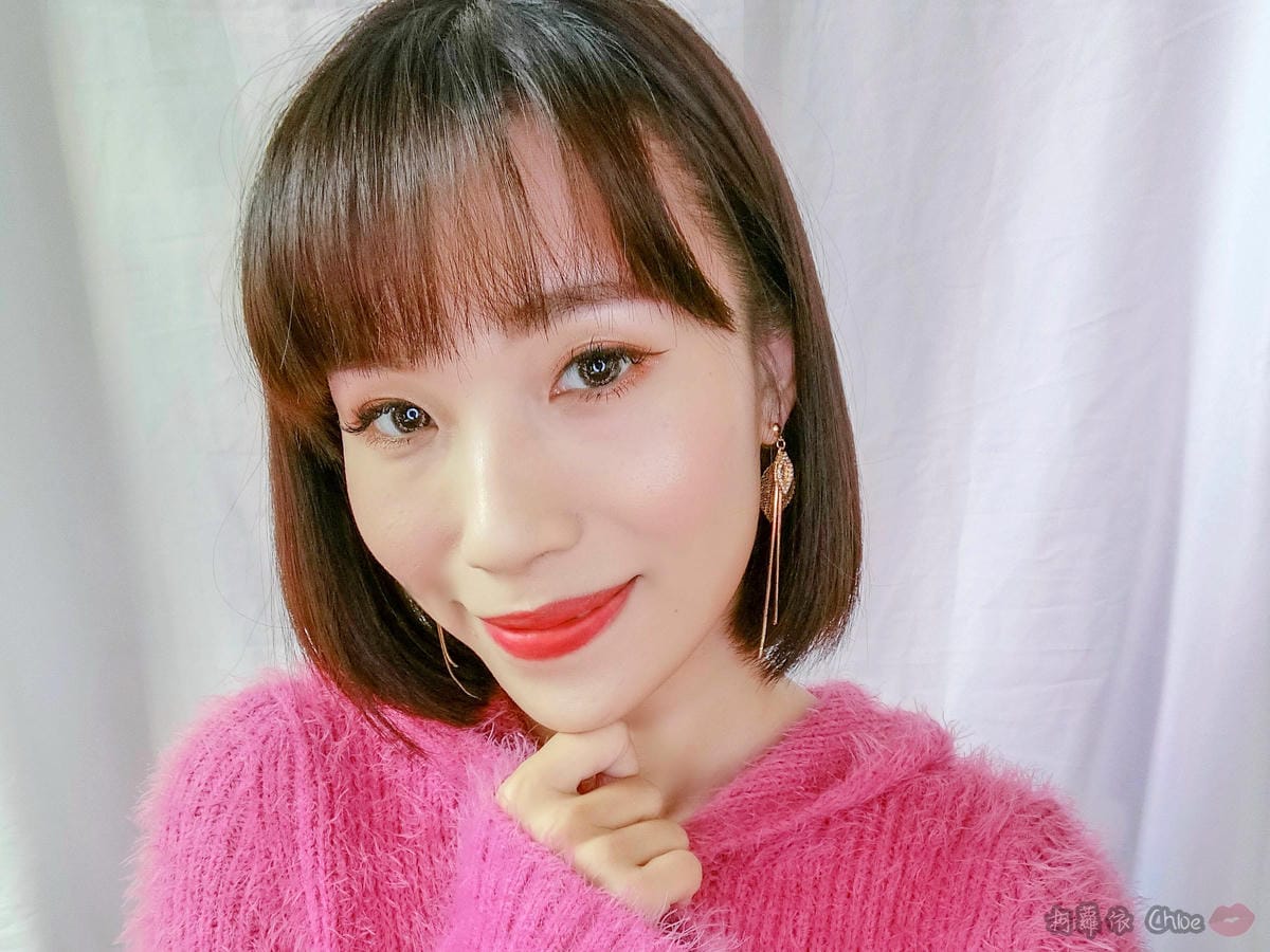 彩妝 打造金光閃耀妝容！紐約時尚人氣品牌妮卡NICKA.K NEW YORK 精靈系九色眼影盤三角雙頭眉粉筆２１.jpg