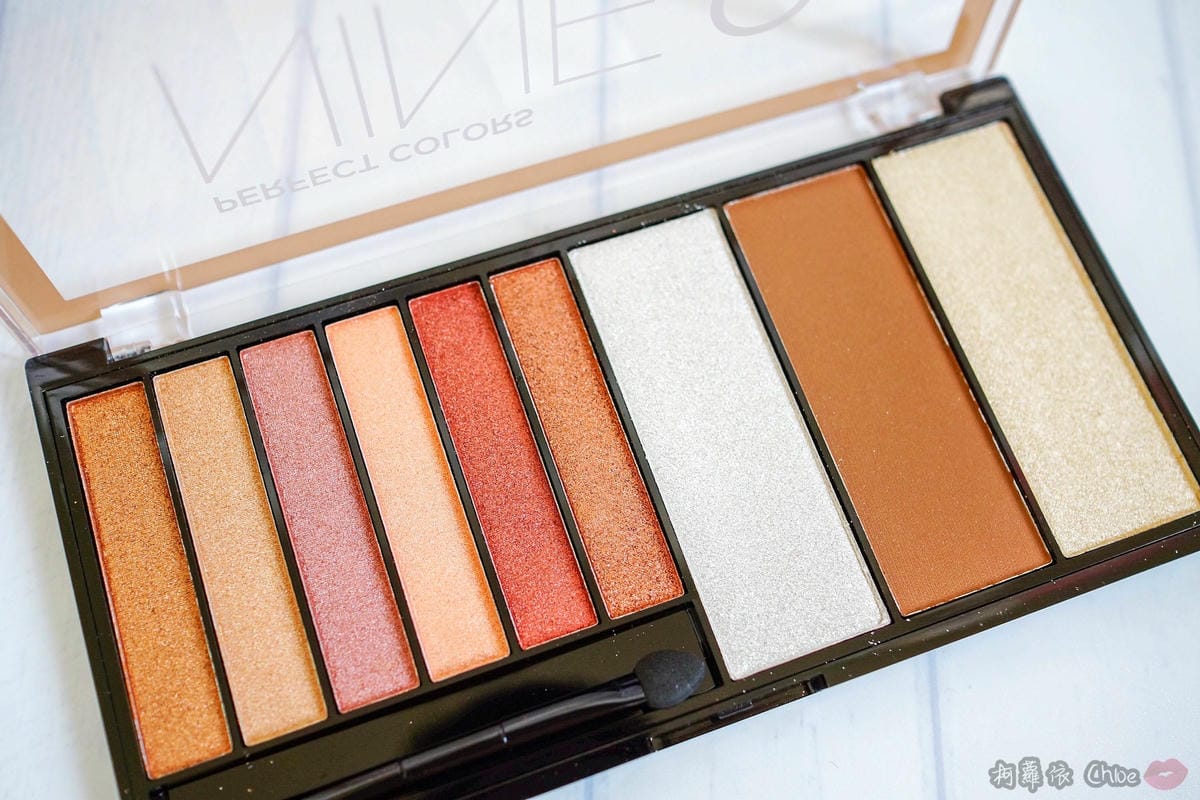彩妝 打造金光閃耀妝容！紐約時尚人氣品牌妮卡NICKA.K NEW YORK 精靈系九色眼影盤三角雙頭眉粉筆４.jpg