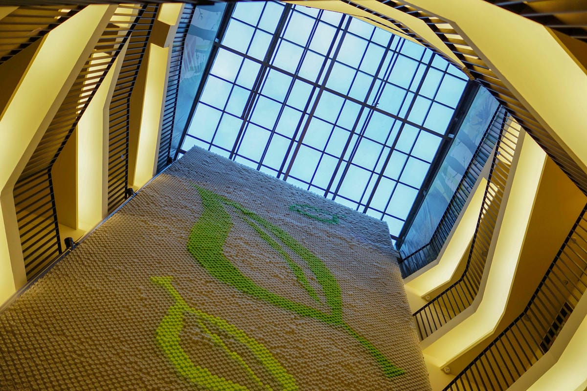 台中草悟道住宿　綠宿行旅Green Hotel　環保旅店榮獲三星級　LED心之光牆放煙火親子互動更有趣１４Ｂ.jpg