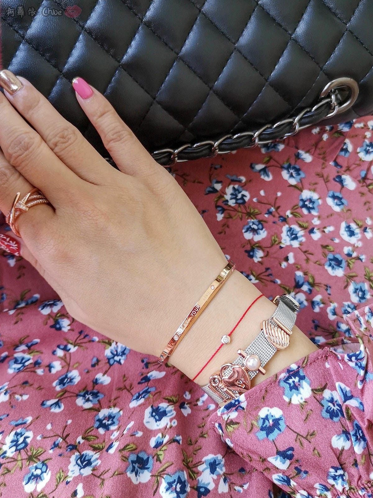 穿搭 Hourrae·荷萊 夢幻質感手鍊 隨心情搭配變換串飾 宇宙賦予的時光 展現獨特搭配魅力24.jpg 穿搭 Hourrae·荷萊 夢幻質感手鍊 隨心情搭配變換串飾 宇宙賦予的時光 展現獨特搭配魅力24.jpg