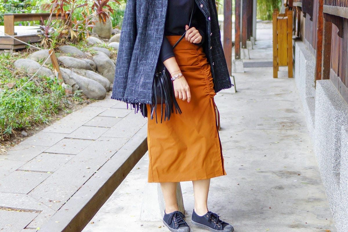 穿搭 Hourrae·荷萊 夢幻質感手鍊 隨心情搭配變換串飾 宇宙賦予的時光 展現獨特搭配魅力29.jpg 穿搭 Hourrae·荷萊 夢幻質感手鍊 隨心情搭配變換串飾 宇宙賦予的時光 展現獨特搭配魅力29.jpg