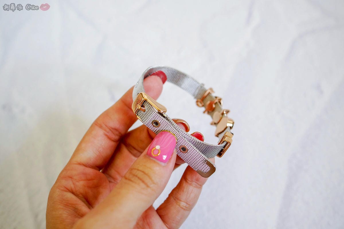 穿搭 Hourrae·荷萊 夢幻質感手鍊 隨心情搭配變換串飾 宇宙賦予的時光 展現獨特搭配魅力13.jpg 穿搭 Hourrae·荷萊 夢幻質感手鍊 隨心情搭配變換串飾 宇宙賦予的時光 展現獨特搭配魅力13.jpg