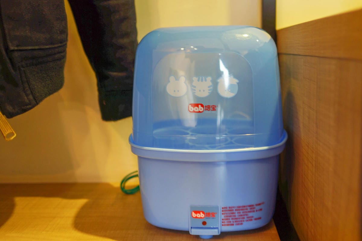 台中草悟道住宿　綠宿行旅Green Hotel　環保旅店榮獲三星級　LED心之光牆放煙火親子互動更有趣４１.jpg