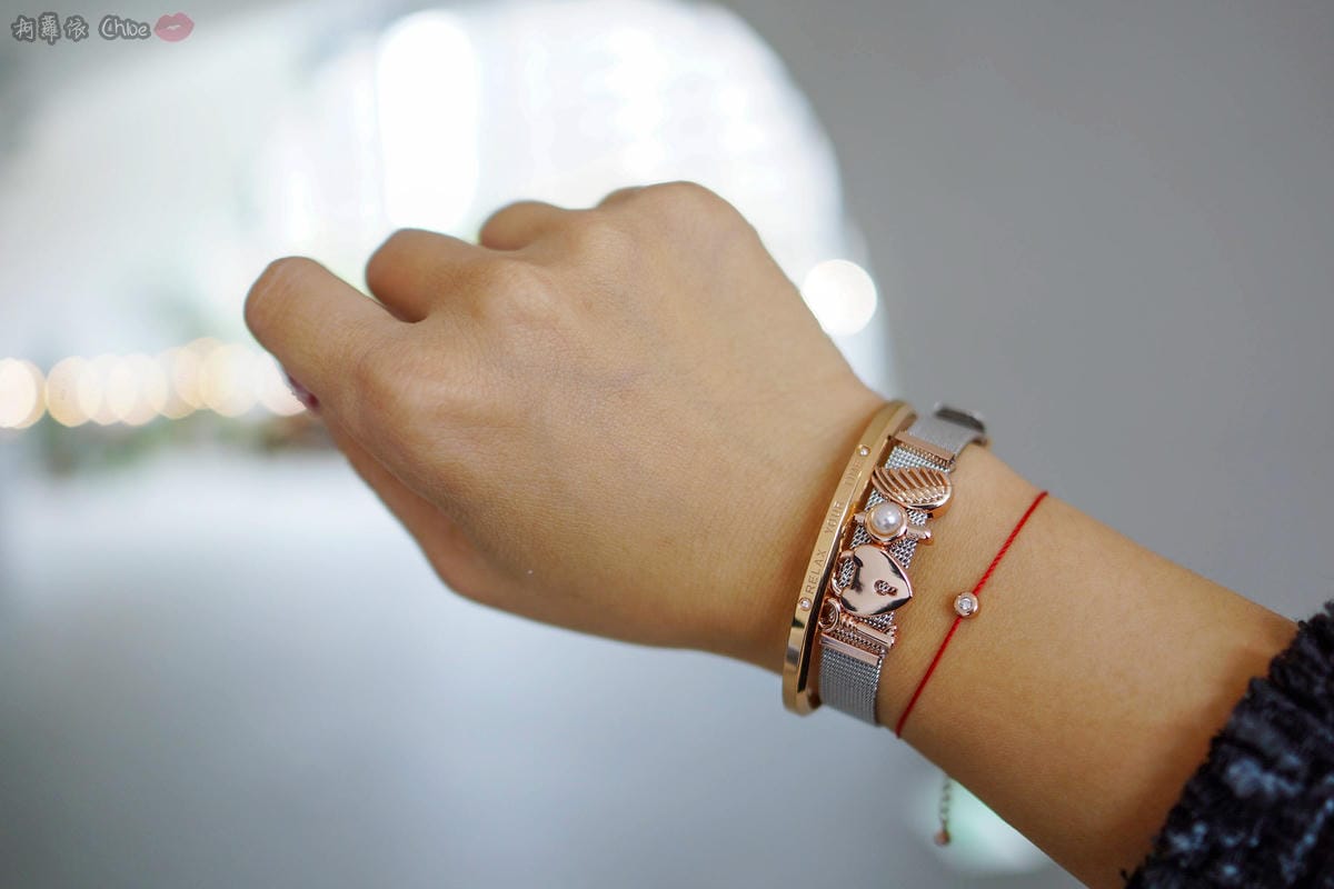 穿搭 Hourrae·荷萊 夢幻質感手鍊 隨心情搭配變換串飾 宇宙賦予的時光 展現獨特搭配魅力36.jpg 穿搭 Hourrae·荷萊 夢幻質感手鍊 隨心情搭配變換串飾 宇宙賦予的時光 展現獨特搭配魅力36.jpg
