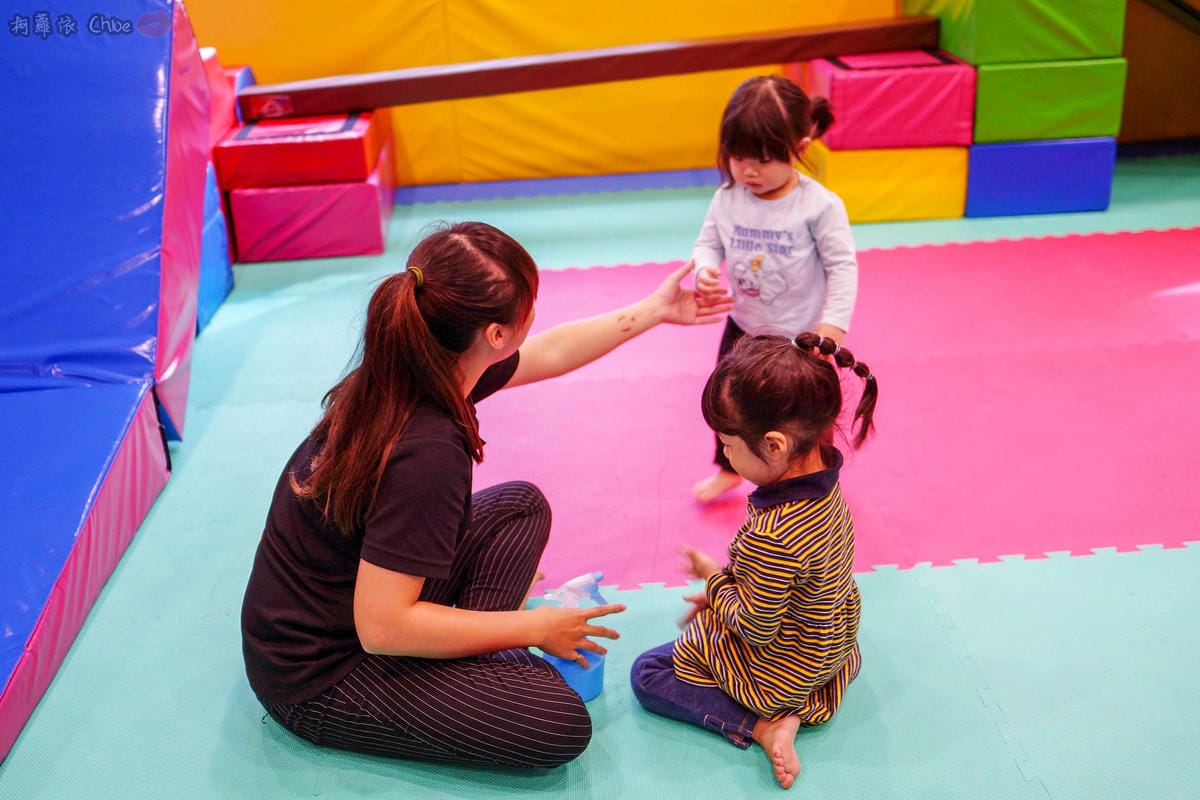 高雄 專為孩童打造的室內運動場館!PUCK帕克運動學園 寶貝們練體操囉!(環境篇)12.jpg 高雄 專為孩童打造的室內運動場館!PUCK帕克運動學園 寶貝們練體操囉!(環境篇)12.jpg
