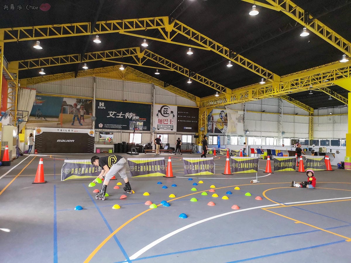 高雄 專為孩童打造的室內運動場館!PUCK帕克運動學園 寶貝們練體操囉!(環境篇)2.jpg 高雄 專為孩童打造的室內運動場館!PUCK帕克運動學園 寶貝們練體操囉!(環境篇)2.jpg