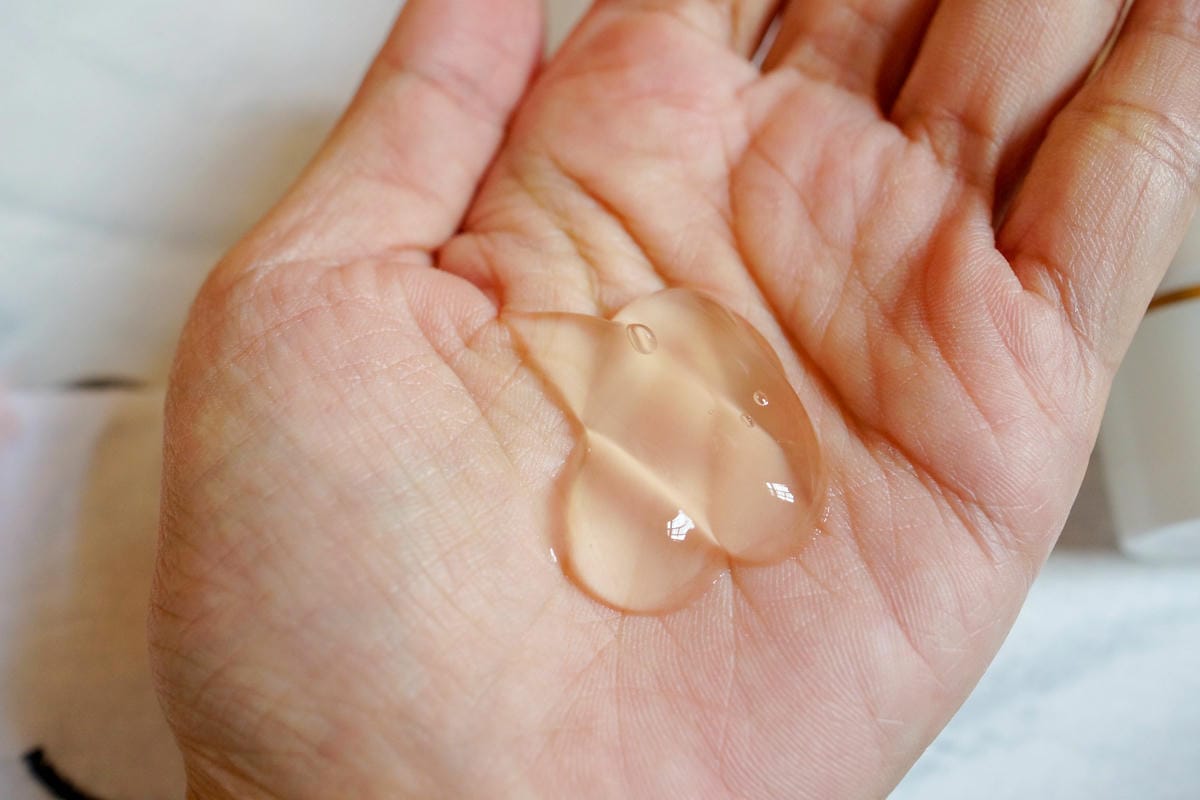 接睫毛也適用！溫和卸妝推薦 VCO淨透卸妝精華露4.jpg