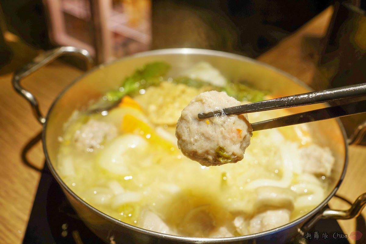 台北火鍋推薦 王鍋屋 - 酸白菜鍋專門店 Shabu Ong 時尚精品火鍋 心目中NO1酸白菜鍋 商業午餐 新推出鍋燒麵!!! 信義區近市府站 28.jpg 台北火鍋推薦 王鍋屋 - 酸白菜鍋專門店 Shabu Ong 時尚精品火鍋 心目中NO1酸白菜鍋 商業午餐 新推出鍋燒麵!!! 信義區近市府站 28.jpg