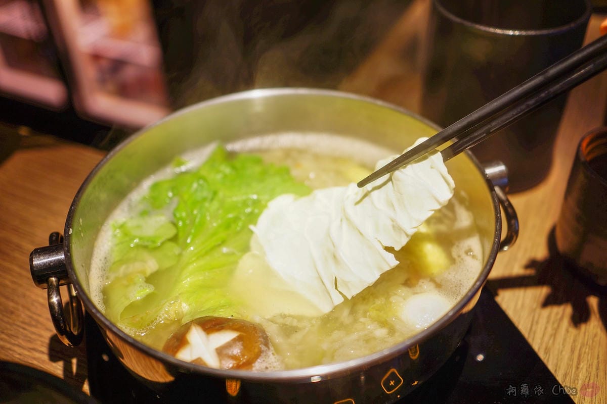 台北火鍋推薦 王鍋屋 - 酸白菜鍋專門店 Shabu Ong 時尚精品火鍋 心目中NO1酸白菜鍋 商業午餐 新推出鍋燒麵!!! 信義區近市府站 40.jpg 台北火鍋推薦 王鍋屋 - 酸白菜鍋專門店 Shabu Ong 時尚精品火鍋 心目中NO1酸白菜鍋 商業午餐 新推出鍋燒麵!!! 信義區近市府站 40.jpg