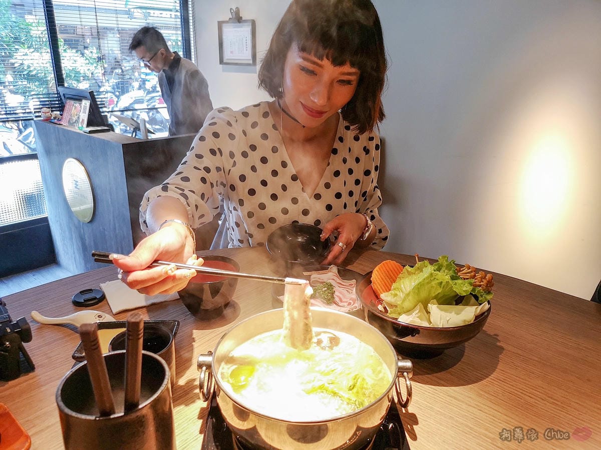 台北火鍋推薦 王鍋屋 - 酸白菜鍋專門店 Shabu Ong 時尚精品火鍋 心目中NO1酸白菜鍋 商業午餐 新推出鍋燒麵!!! 信義區近市府站 49.jpg 台北火鍋推薦 王鍋屋 - 酸白菜鍋專門店 Shabu Ong 時尚精品火鍋 心目中NO1酸白菜鍋 商業午餐 新推出鍋燒麵!!! 信義區近市府站 49.jpg