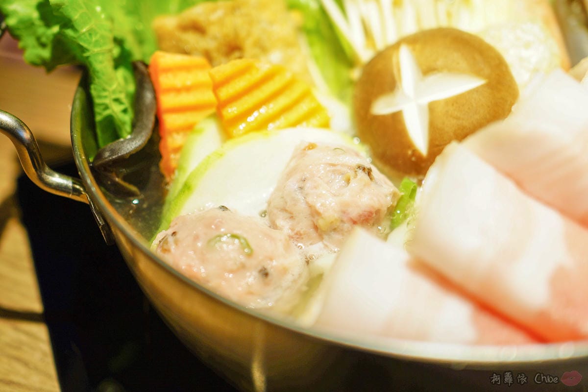 台北火鍋推薦 王鍋屋 - 酸白菜鍋專門店 Shabu Ong 時尚精品火鍋 心目中NO1酸白菜鍋 商業午餐 新推出鍋燒麵!!! 信義區近市府站 21.jpg 台北火鍋推薦 王鍋屋 - 酸白菜鍋專門店 Shabu Ong 時尚精品火鍋 心目中NO1酸白菜鍋 商業午餐 新推出鍋燒麵!!! 信義區近市府站 21.jpg