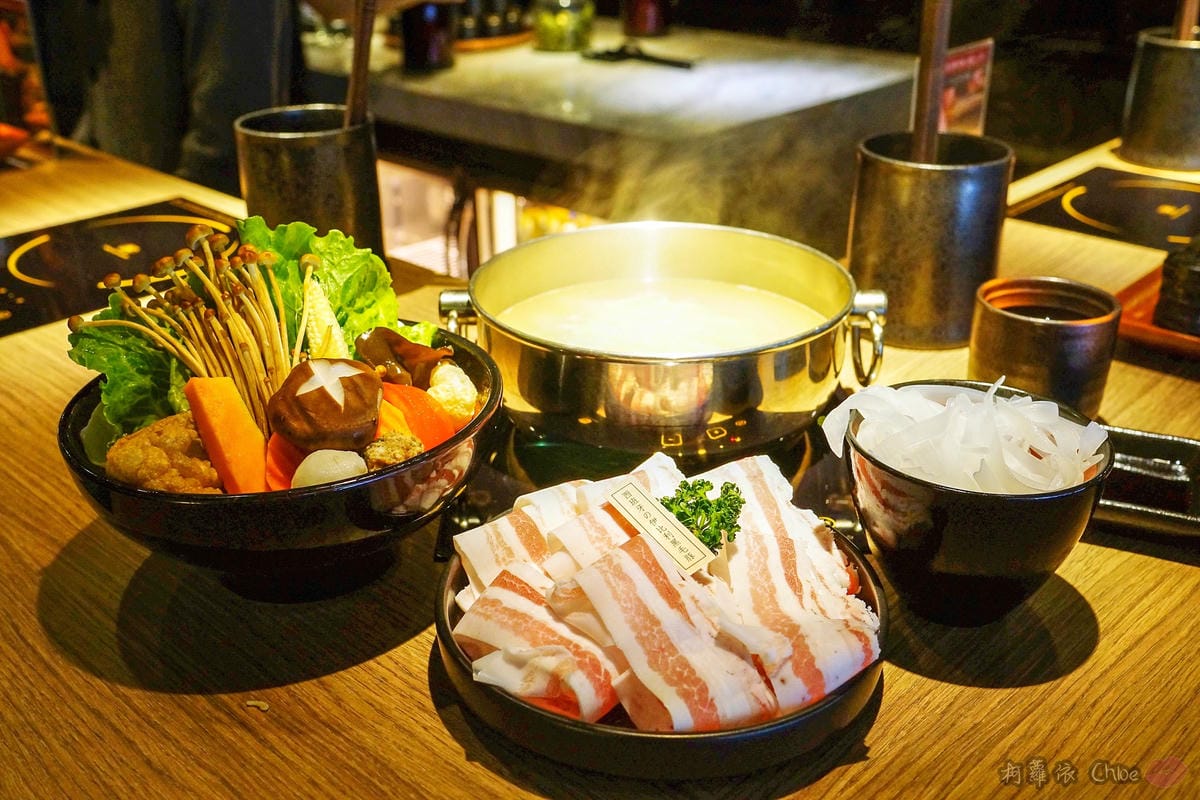 台北火鍋推薦 王鍋屋 - 酸白菜鍋專門店 Shabu Ong 時尚精品火鍋 心目中NO1酸白菜鍋 商業午餐 新推出鍋燒麵!!! 信義區近市府站 36.jpg 台北火鍋推薦 王鍋屋 - 酸白菜鍋專門店 Shabu Ong 時尚精品火鍋 心目中NO1酸白菜鍋 商業午餐 新推出鍋燒麵!!! 信義區近市府站 36.jpg