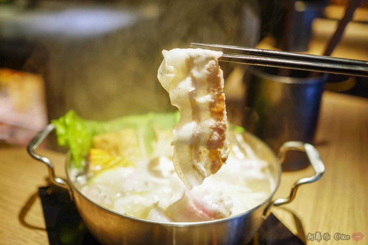 台北火鍋推薦 王鍋屋 - 酸白菜鍋專門店 Shabu Ong 時尚精品火鍋 心目中NO1酸白菜鍋 商業午餐 新推出鍋燒麵!!! 信義區近市府站 23.jpg 台北火鍋推薦 王鍋屋 - 酸白菜鍋專門店 Shabu Ong 時尚精品火鍋 心目中NO1酸白菜鍋 商業午餐 新推出鍋燒麵!!! 信義區近市府站 23.jpg