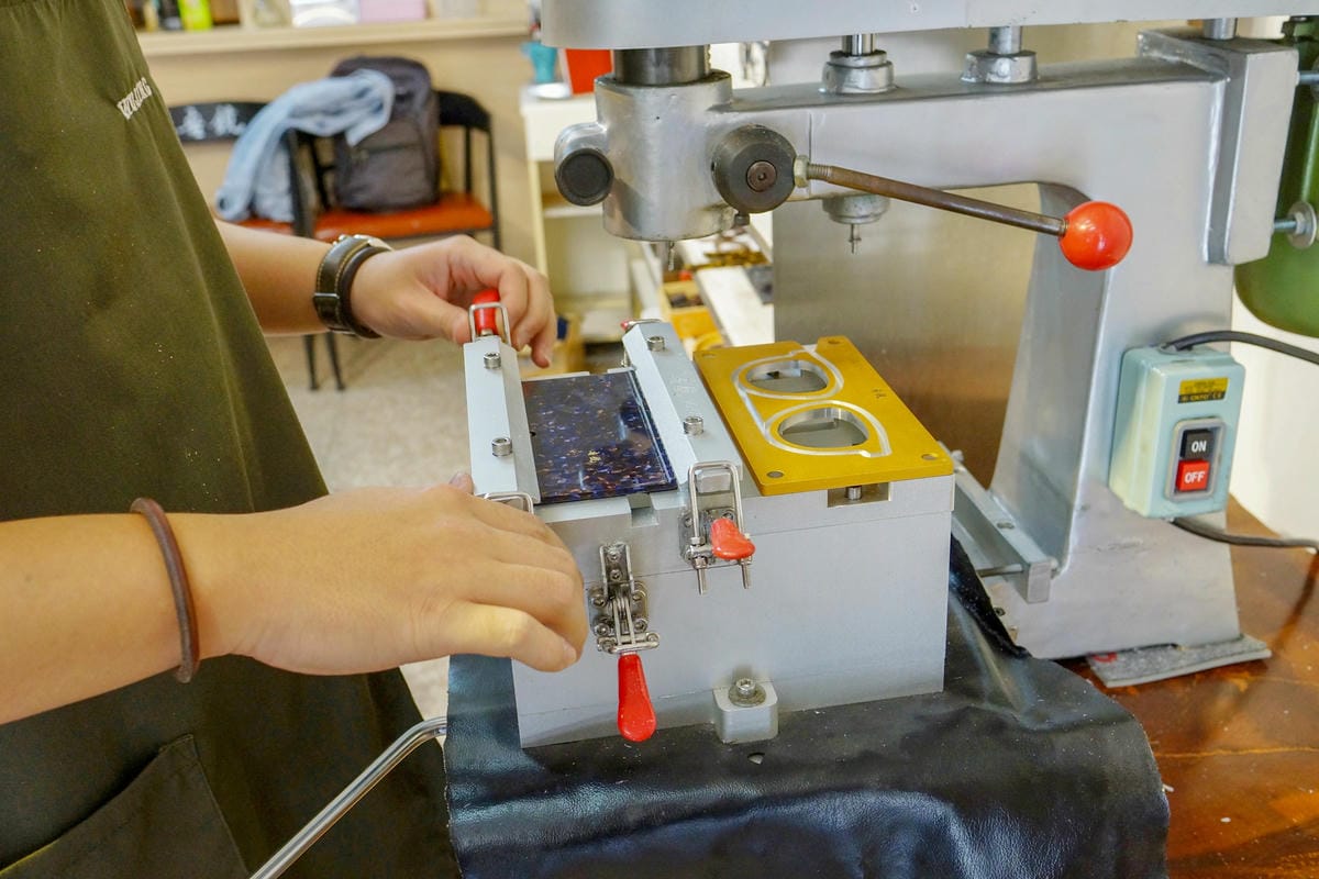 台南眼鏡 體驗一日職人 客製化眼鏡 框不住的記憶 吾鏡 手作眼鏡坊10.jpg 台南眼鏡 體驗一日職人 客製化眼鏡 框不住的記憶 吾鏡 手作眼鏡坊10.jpg