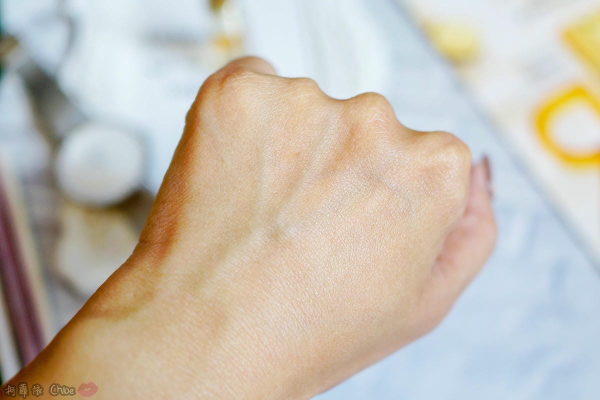 緊實彈潤水嫩肌 一步到位 今年不能少這瓶強大精華!GUERLAIN法國嬌蘭 皇家蜂王乳雙導精華14.jpg 緊實彈潤水嫩肌 一步到位 今年不能少這瓶強大精華!GUERLAIN法國嬌蘭 皇家蜂王乳雙導精華14.jpg