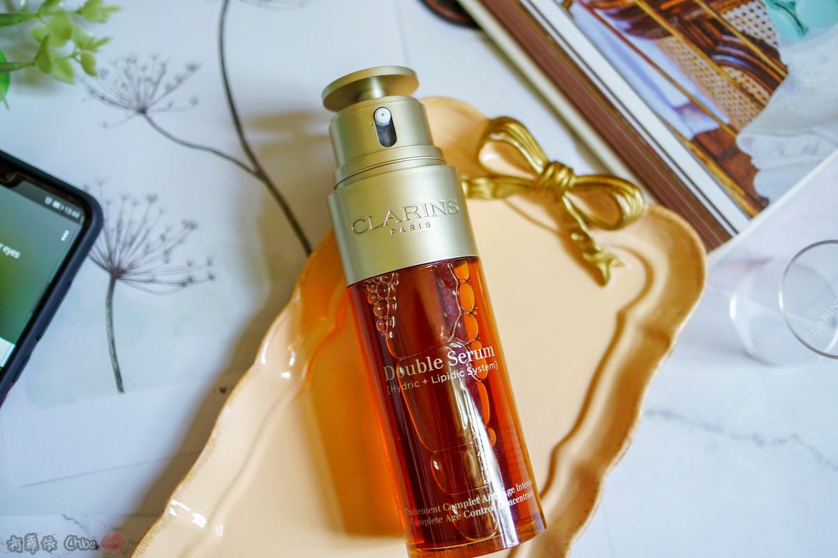 試用報告 克蘭詩超級精華-黃金雙激萃 有感修護給肌膚健康透亮光澤3.jpg 試用報告 克蘭詩超級精華-黃金雙激萃 有感修護給肌膚健康透亮光澤3.jpg