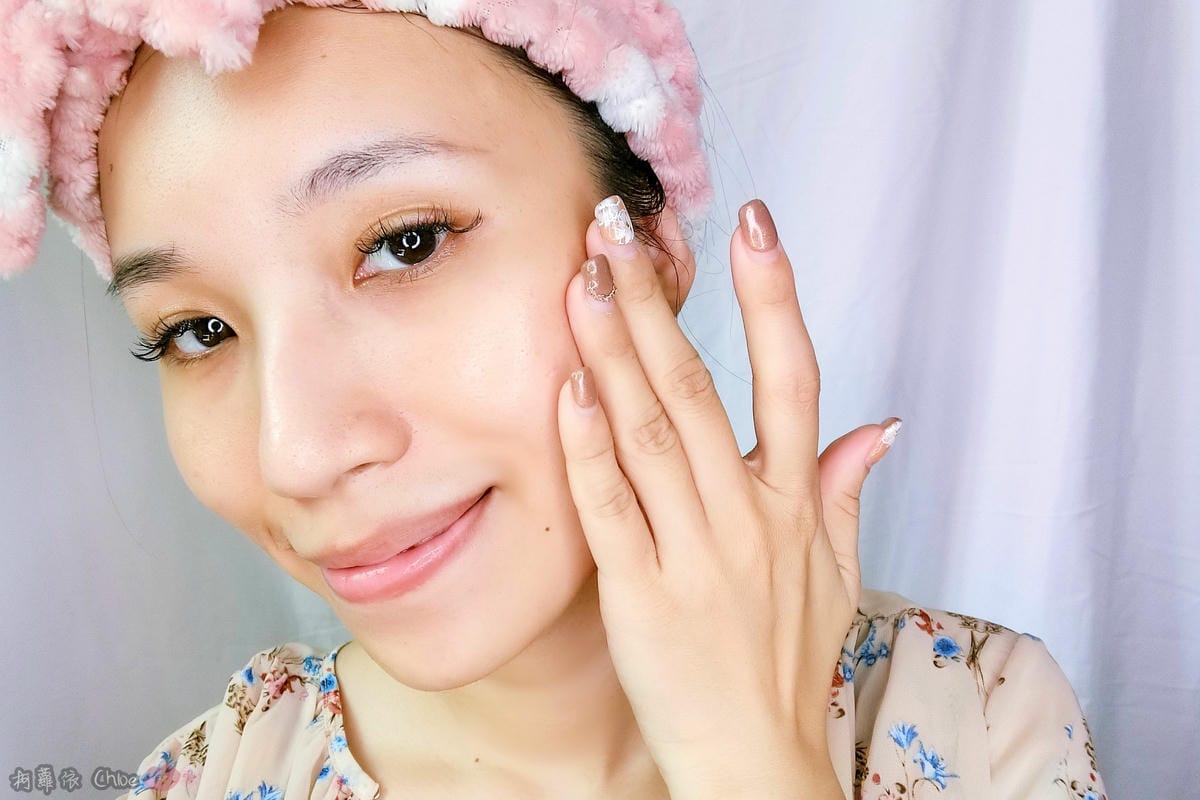 試用報告 克蘭詩超級精華-黃金雙激萃 有感修護給肌膚健康透亮光澤9.jpg 試用報告 克蘭詩超級精華-黃金雙激萃 有感修護給肌膚健康透亮光澤9.jpg