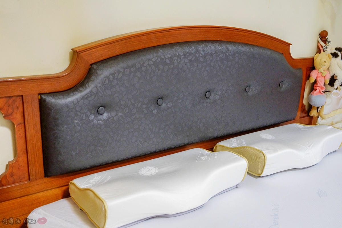 LifeStyle 德瑞克名床  親水涼感記憶枕2.0 正躺側躺怎麼睡都OK 記憶枕推薦20.jpg