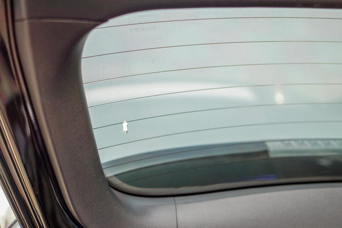 汽車隔熱紙推薦 carlife頂級奈米陶瓷膜X-35 X-10 高透光 隱密性高 讓愛車提升質感更帥氣!!3.jpg 汽車隔熱紙推薦 carlife頂級奈米陶瓷膜X-35 X-10 高透光 隱密性高 讓愛車提升質感更帥氣!!3.jpg