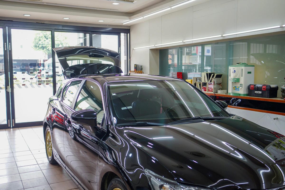 汽車隔熱紙推薦 carlife頂級奈米陶瓷膜X-35 X-10 高透光 隱密性高 讓愛車提升質感更帥氣!!10A.jpg 汽車隔熱紙推薦 carlife頂級奈米陶瓷膜X-35 X-10 高透光 隱密性高 讓愛車提升質感更帥氣!!10A.jpg