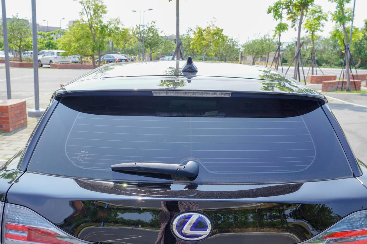 汽車隔熱紙推薦 carlife頂級奈米陶瓷膜X-35 X-10 高透光 隱密性高 讓愛車提升質感更帥氣!!34.jpg 汽車隔熱紙推薦 carlife頂級奈米陶瓷膜X-35 X-10 高透光 隱密性高 讓愛車提升質感更帥氣!!34.jpg