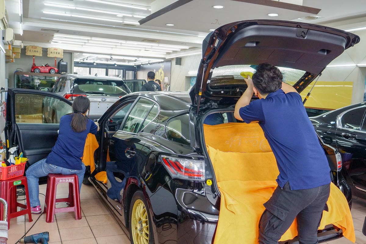 汽車隔熱紙推薦 carlife頂級奈米陶瓷膜X-35 X-10 高透光 隱密性高 讓愛車提升質感更帥氣!!20.jpg 汽車隔熱紙推薦 carlife頂級奈米陶瓷膜X-35 X-10 高透光 隱密性高 讓愛車提升質感更帥氣!!20.jpg