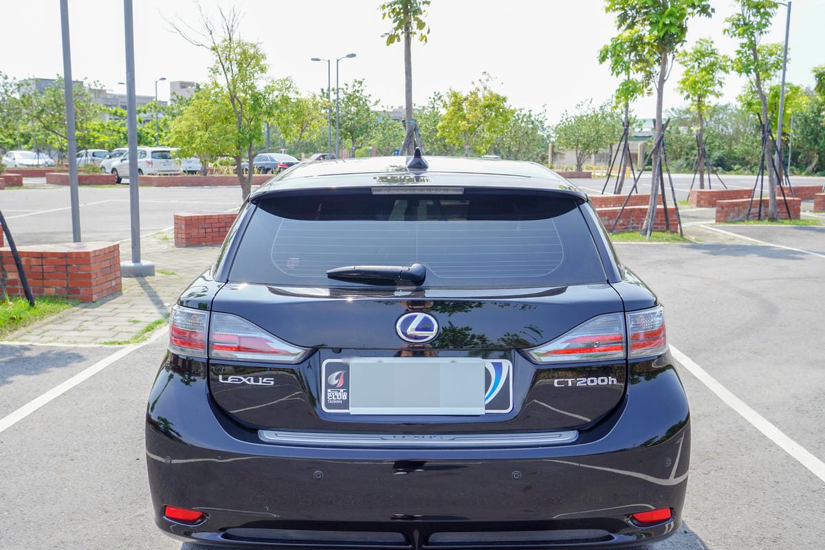 汽車隔熱紙推薦 carlife頂級奈米陶瓷膜X-35 X-10 高透光 隱密性高 讓愛車提升質感更帥氣!!33.jpg 汽車隔熱紙推薦 carlife頂級奈米陶瓷膜X-35 X-10 高透光 隱密性高 讓愛車提升質感更帥氣!!33.jpg