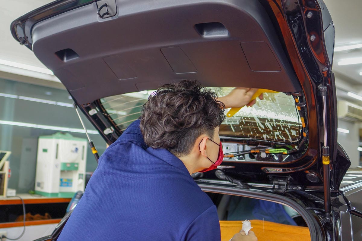 汽車隔熱紙推薦 carlife頂級奈米陶瓷膜X-35 X-10 高透光 隱密性高 讓愛車提升質感更帥氣!!19.jpg 汽車隔熱紙推薦 carlife頂級奈米陶瓷膜X-35 X-10 高透光 隱密性高 讓愛車提升質感更帥氣!!19.jpg