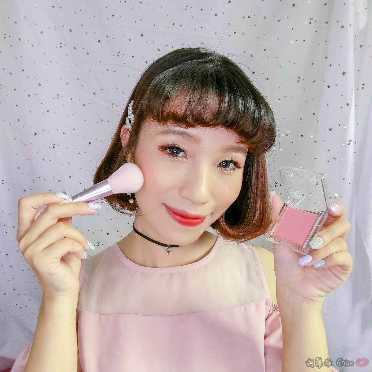 彩妝 極致夢幻櫻花系妝容!新手好駕馭Q’her植感微醺櫻花系列22.jpg 彩妝 極致夢幻櫻花系妝容!新手好駕馭Q’her植感微醺櫻花系列22.jpg