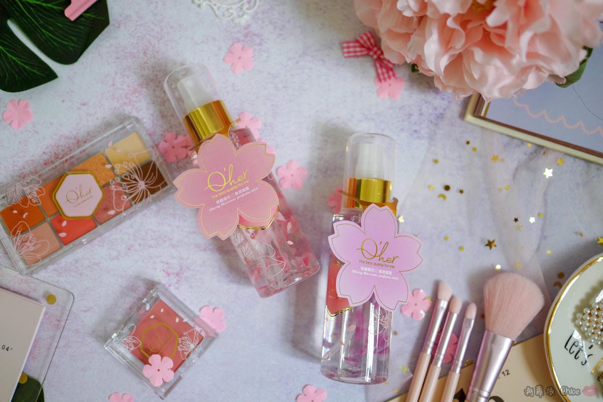 彩妝 極致夢幻櫻花系妝容!新手好駕馭Q’her植感微醺櫻花系列26.jpg 彩妝 極致夢幻櫻花系妝容!新手好駕馭Q’her植感微醺櫻花系列26.jpg