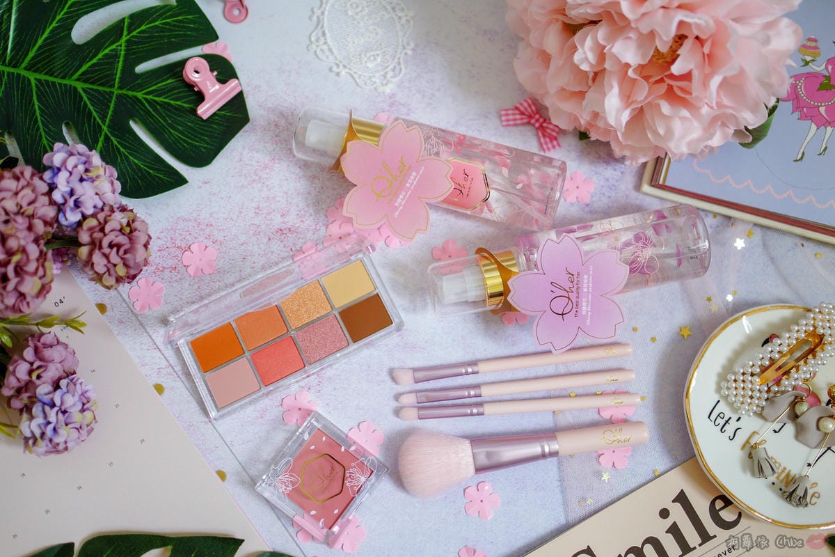 彩妝 極致夢幻櫻花系妝容!新手好駕馭Q’her植感微醺櫻花系列5.jpg 彩妝 極致夢幻櫻花系妝容!新手好駕馭Q’her植感微醺櫻花系列5.jpg