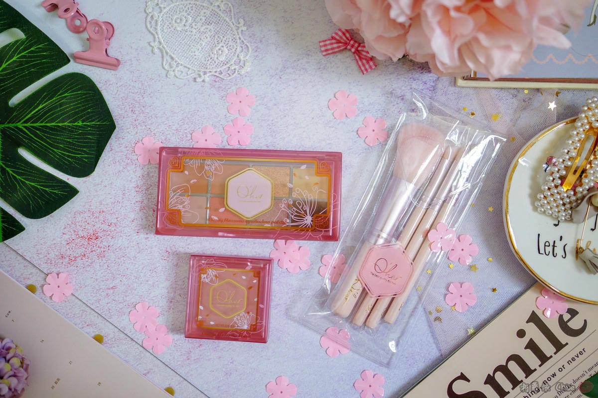 彩妝 極致夢幻櫻花系妝容!新手好駕馭Q’her植感微醺櫻花系列6.jpg 彩妝 極致夢幻櫻花系妝容!新手好駕馭Q’her植感微醺櫻花系列6.jpg