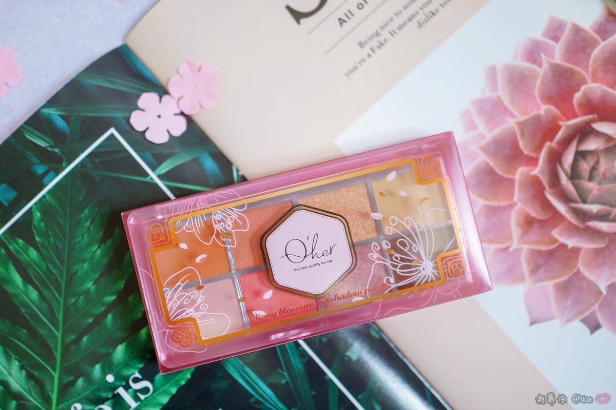 彩妝 極致夢幻櫻花系妝容!新手好駕馭Q’her植感微醺櫻花系列7.jpg 彩妝 極致夢幻櫻花系妝容!新手好駕馭Q’her植感微醺櫻花系列7.jpg