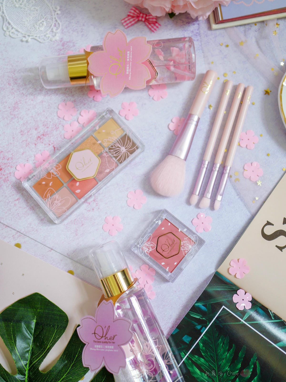 彩妝 極致夢幻櫻花系妝容!新手好駕馭Q’her植感微醺櫻花系列4.jpg 彩妝 極致夢幻櫻花系妝容!新手好駕馭Q’her植感微醺櫻花系列4.jpg