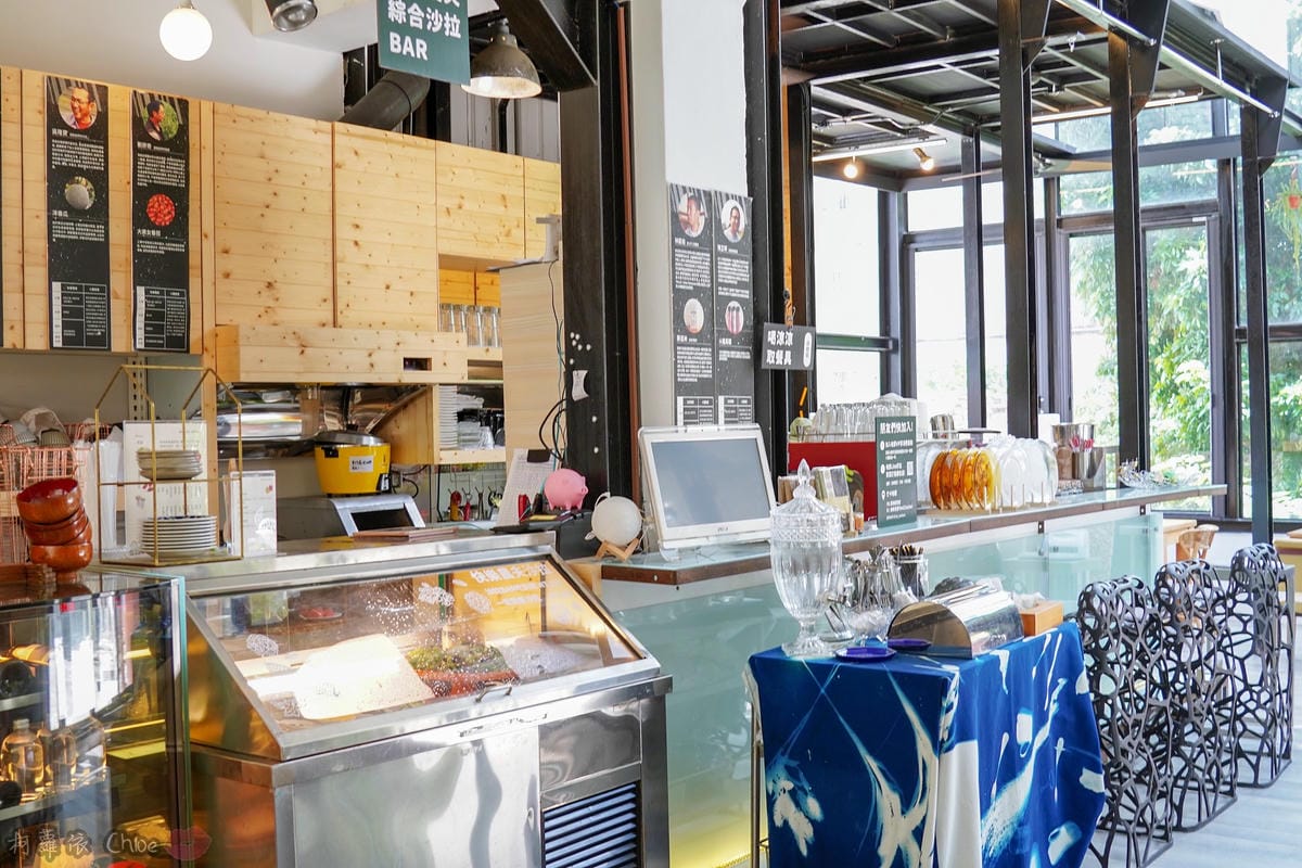 台南美食 中西區早午餐 窖地家食堂餐廳 友善小農好食材 以Modern Fan摩登扇融入清朝老宅邸 特色餐廳 改良式旗袍體驗14.jpg 台南美食 中西區早午餐 窖地家食堂餐廳 友善小農好食材 以Modern Fan摩登扇融入清朝老宅邸 特色餐廳 改良式旗袍體驗14.jpg