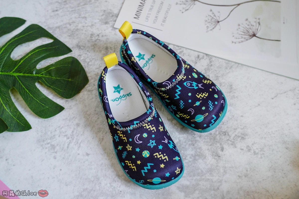 寶寶鞋推薦 開團 日本SkippOn兒童休閒機能鞋 好穿好脫 腳丫丫好透氣 by柯蘿依Chloe4.jpg 寶寶鞋推薦 開團 日本SkippOn兒童休閒機能鞋 好穿好脫 腳丫丫好透氣 by柯蘿依Chloe4.jpg